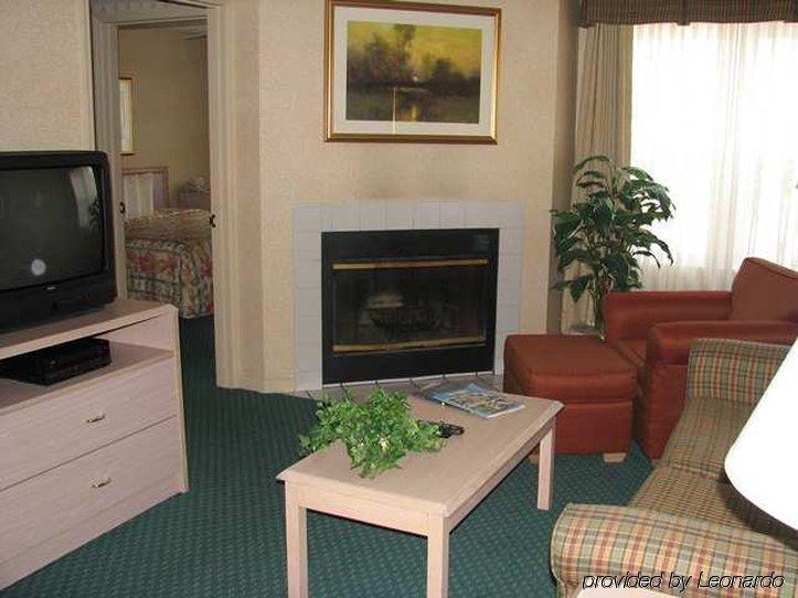 Staybridge - - Worthington, An Ihg Hotel Columbus